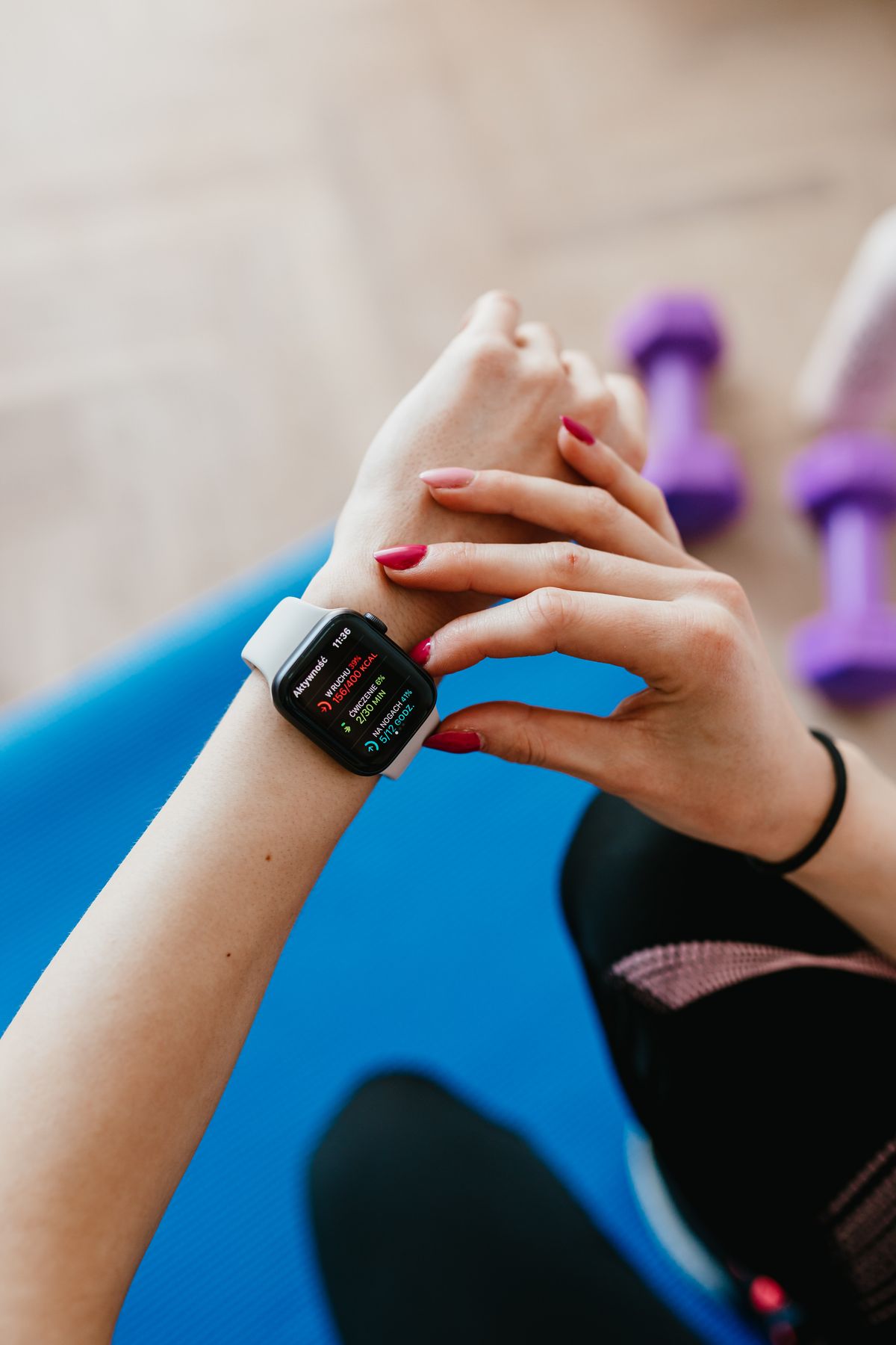 best fitness trackers for adults over 50 2026 — smartwatch with HRV and SpO2 monitoring on wrist